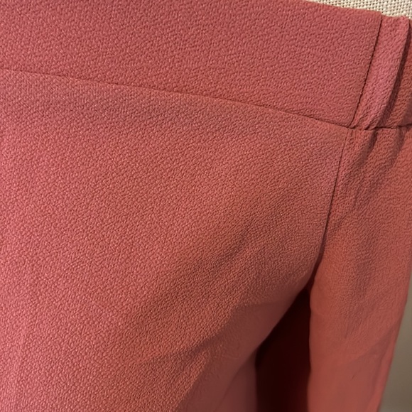 NWT - Monteau Off The Shoulder Rose Pink Top/ Size Large - Picture 5 of 9